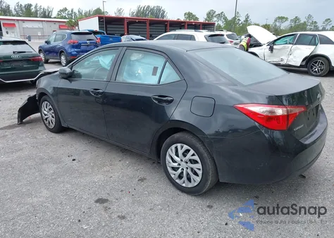 2019 Toyota Corolla Le z USA, uszkodzony, nr VIN 5YFBURHE6KP936019